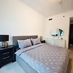 Luxury Botanica Apartment 268