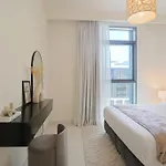 Higuests - Emaar Beachfront Haven With Majestic Marina Views