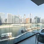 Aliving Stylish Studio Binghatti Canal View & Burj Khalifa