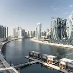 Aliving Stylish Studio Binghatti Canal View & Burj Khalifa