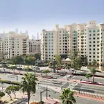 3 Bedroom Apartment In Palm Jumeirah, With Private Beach Access