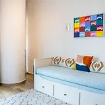 Veluxa - Stylish 2 Bed With View