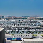Luton Vacation Homes -Sea View -Damac Heights, Dubai Marina -90Ab2