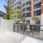Stonetree - Furnished 1Br Minutes Of Drive Away To Expo 2020
