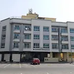 Shared Private Room Burjuman Metro Exit 4