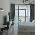 Beautiful Studio In Damac Hills Dubai
