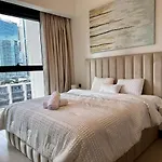 Burj Khalifa View - Modern 1Bdr Apartment