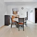 2Bedroom/3Bath, Daily Maid, 1 Min To Dmcc Metro