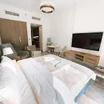 Studio Apartment Eligere