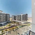 Primestay - Cozy Studio - Fully Furnished - Al Meydan