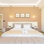 Fam Living - Stunning 2 Bedroom Home In Jbr