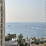 Bollywood Beach Hostel
