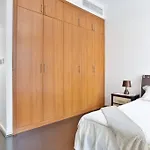 2Bedroom/3Bath, Daily Maid, 1 Min To Dmcc Metro