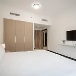 Modern 1 Bedroom In Aria Residence