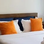 New Designed 2-Br Downtown Dubai