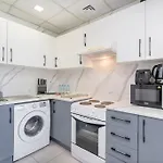 Havn - 2 Bedroom In Dubai Marina, 10Min To Metro