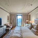 Palazzo Versace - Blue Ocean Holiday Homes