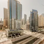 Chic Apartment Dubai Marina