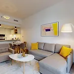 Belgravia Square - Elegant One Bedroom