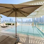 Marvelous Sea View Apartment With Beach Access