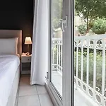 Rare Holiday Homes - Close To Dubai Marina & Ain Dubai - Garden View - Med100 Rg13 - Discovery Gardens