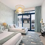 Lux 4 Bedroom Villa Private Beach Access Palm Jumeirah