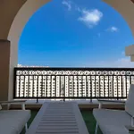 Fairmont Luxury Penthouse Private Gym & Pool