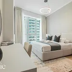 Chic 1 Bed In Marina Newly Furnished,Modern Luxury