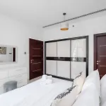 Nasma Luxury Stays - Sleek City Haven 1Br In Dubai\'S Glitz Residence 3