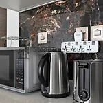 Stonetree - Brand New Studio In Jewelz Residence