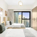Exclusive 2 & 4 Bedroom Apt With Burj Khalifa - Fountain And City Views By Meerak