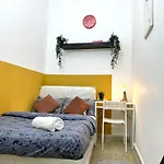 Lavish Partition Room In Barsha Heights Near Internet City Metro