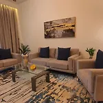 Svizona Premium 2Bhk, Burj Khalifa View, Downtown Dubai