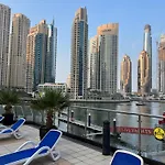 Amazing 1 Bedroom Apt In Marina