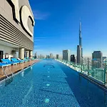 Full Burj Khalifa View Lux 2Bedroom With Rooftop Pool Central Location In Paramount Hotel Midtown