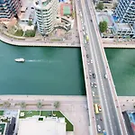 Marina Wharf High Floor With Open View