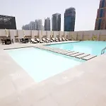 New Stylish 1 Bd In West Avenue Marina