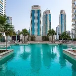 Livbnb Suites - 3Br In Trident, Steps To Beach
