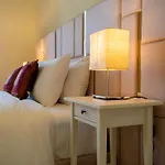 Bellavista Oldtown 2 Bedroom Apartment With Burj Khalifa View Walking Distance Dubai Mall