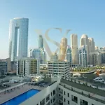 Success Luxury Apartment - 5 Min Away Marina Corniche - Free Housekeeping Provided Everyday-24-7 Staff Available For Services