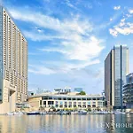 Lux - The Scenic Space Marina View Suite