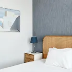Bellavista Downtown Views II Tower 1 Modern 2Br Downtown City View