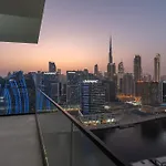 Canal Front Apartment With Burj Khalifa View By Suiteable
