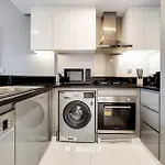 Manzil - Luxurious 1Br Waterfront Apartment At Damac Maison Prive With Burj Views