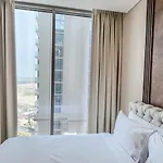 Stay By Latinem Luxury 1Br Holiday Home Cvr B2810 Near Burj Khalifa
