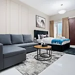 Newly Built Studio - Comfort