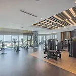 Chic One Bedroom Apartment With Full Sea View