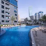 Stylish Stayz Beautiful Modern Apartment With Burj Khalifa Views