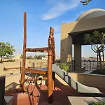 Vacay Lettings 2 Bed Retreat Near Burj Al Arab