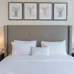 Stylish Stayz Beautiful Modern Apartment With Burj Khalifa Views
